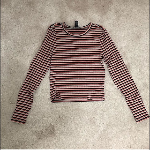 Forever 21 stripped tee - Picture 1 of 3